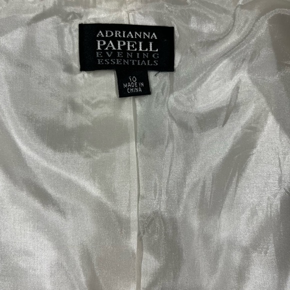 Adrianna Papell Evening Essentials White shimmering, lightweight jacket size 10 - Picture 8 of 11